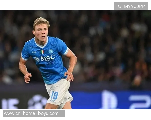 孔蒂称霍伊伦展现明星潜力并预示球队面临艰难赛季