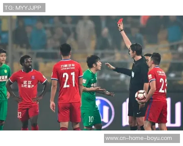 罗贝托与阿尔巴合影留念感慨共度岁月祝福未来一切顺利