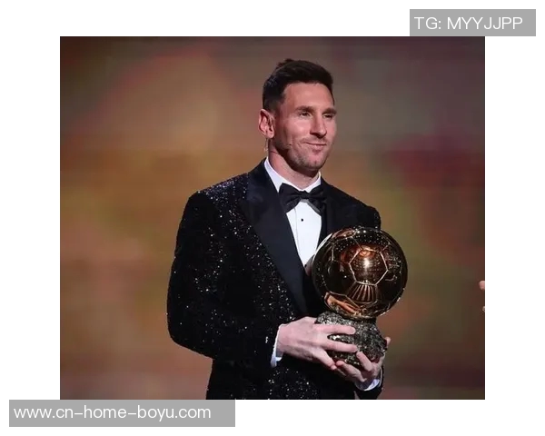 迈阿密外租中场克雷马斯基荣膺美国年度最佳年轻球员称号