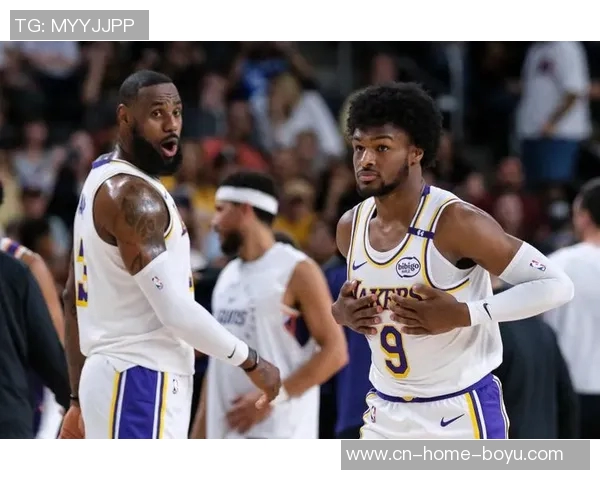 詹姆斯今日表现不佳创下本赛季单场失误新高8次引发热议