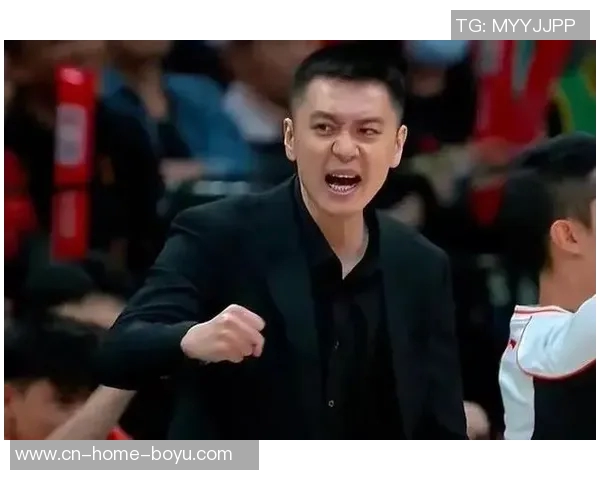 杨鸣分享解说经历感叹疲惫中收获快乐希望大家在工作中找到乐趣