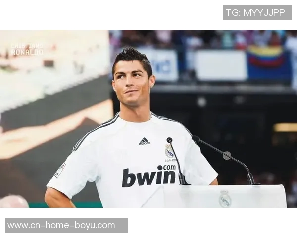 C罗迎来职业生涯1300场里程碑成历史出场数第三人